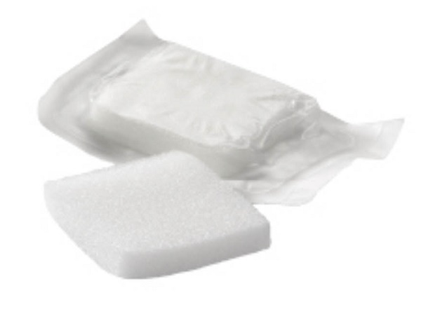 MEDICAZIONE IN COMPRESSE DI POLIURETANO ESPANSO FORMATO DA RETICOLI CELLULARI A NIDO D'APE 10PZ 5X5X1CM STERILE - farmagiri